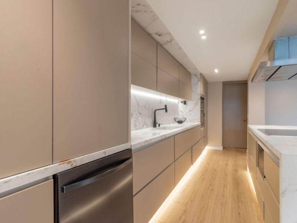 Casa de 5 alcobas en venta en San José De Bavaria, Bogotá, 360 m² · foto 11 de 20