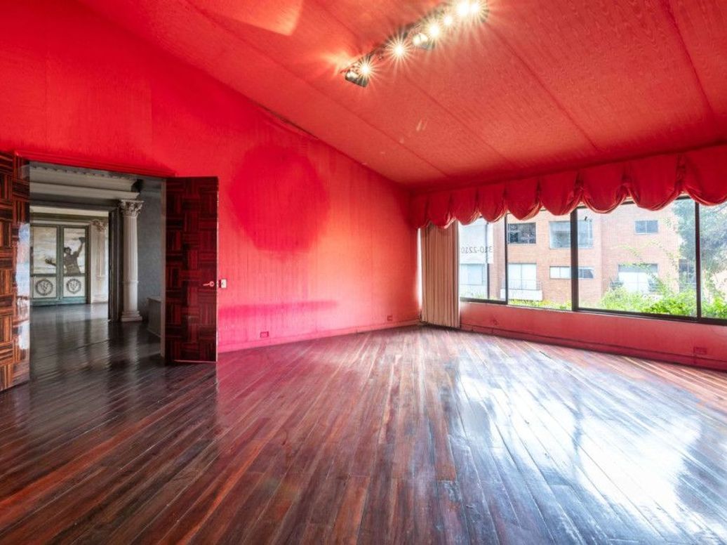 Casa de 4 alcobas en venta en Los Rosales, Bogotá, 737 m² · foto 9 de 20