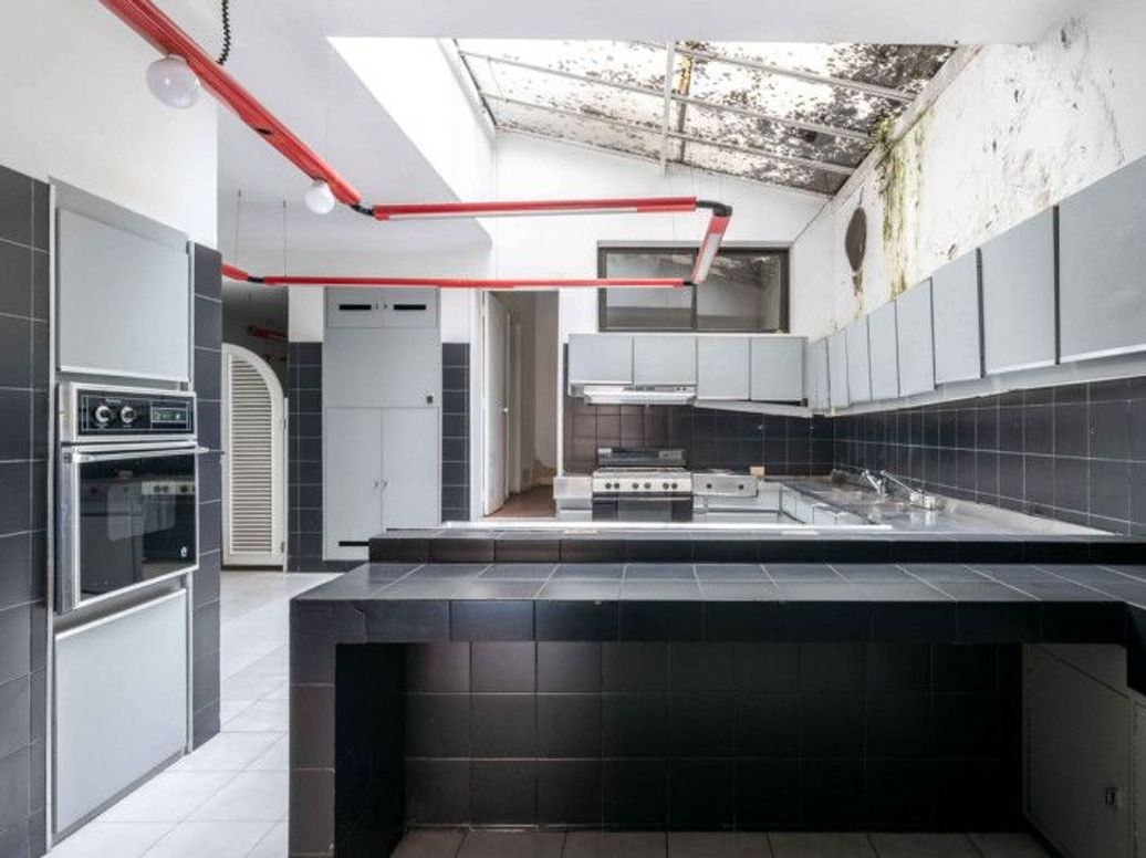 Casa de 4 alcobas en venta en Los Rosales, Bogotá, 737 m² · foto 16 de 20