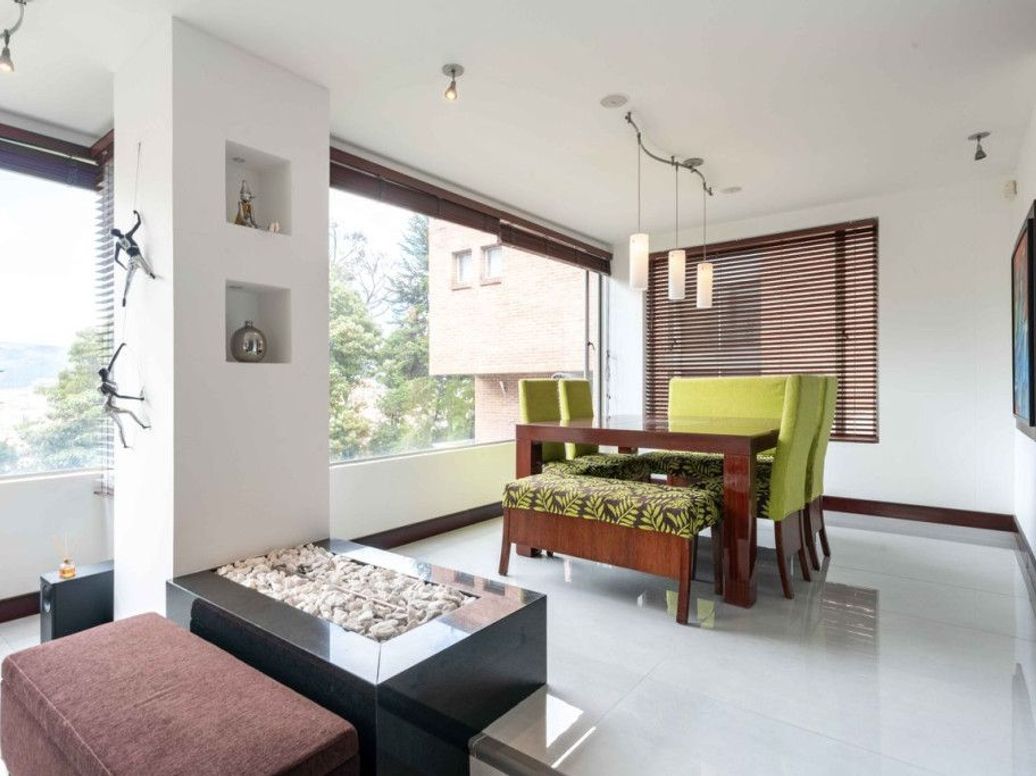 Casa de 4 alcobas en venta en Suba Naranjos, Bogotá, 269 m² · foto 3 de 20