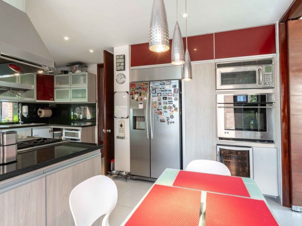 Casa de 4 alcobas en venta en Suba Naranjos, Bogotá, 269 m² · foto 7 de 20