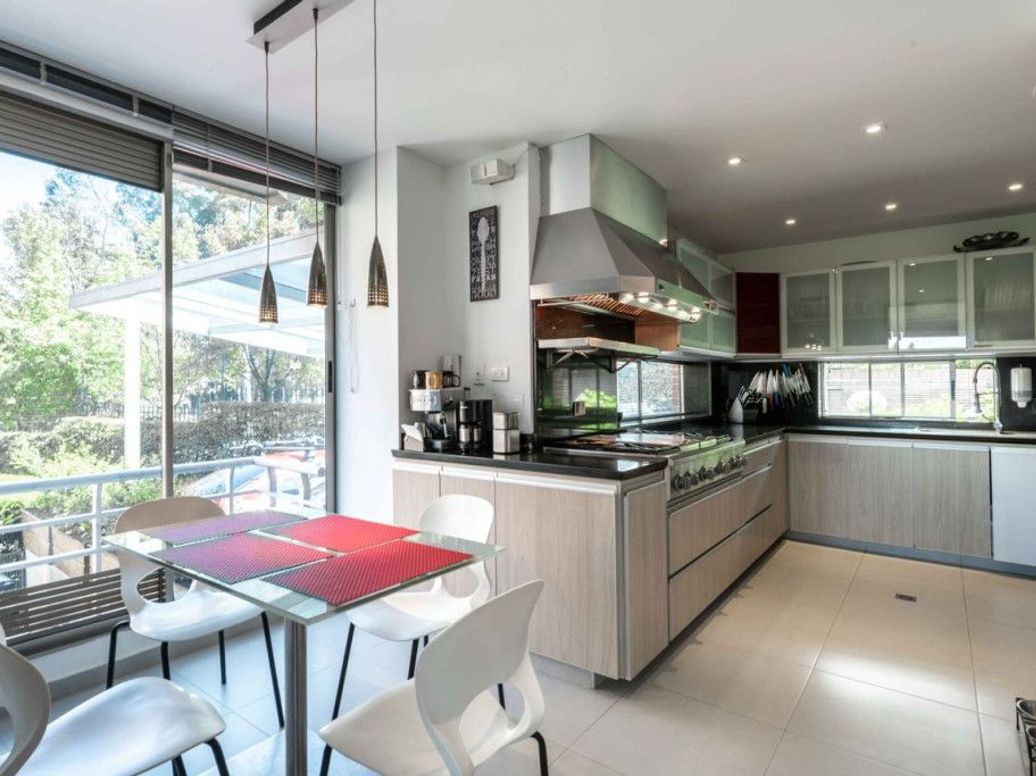 Casa de 4 alcobas en venta en Suba Naranjos, Bogotá, 269 m² · foto 6 de 20