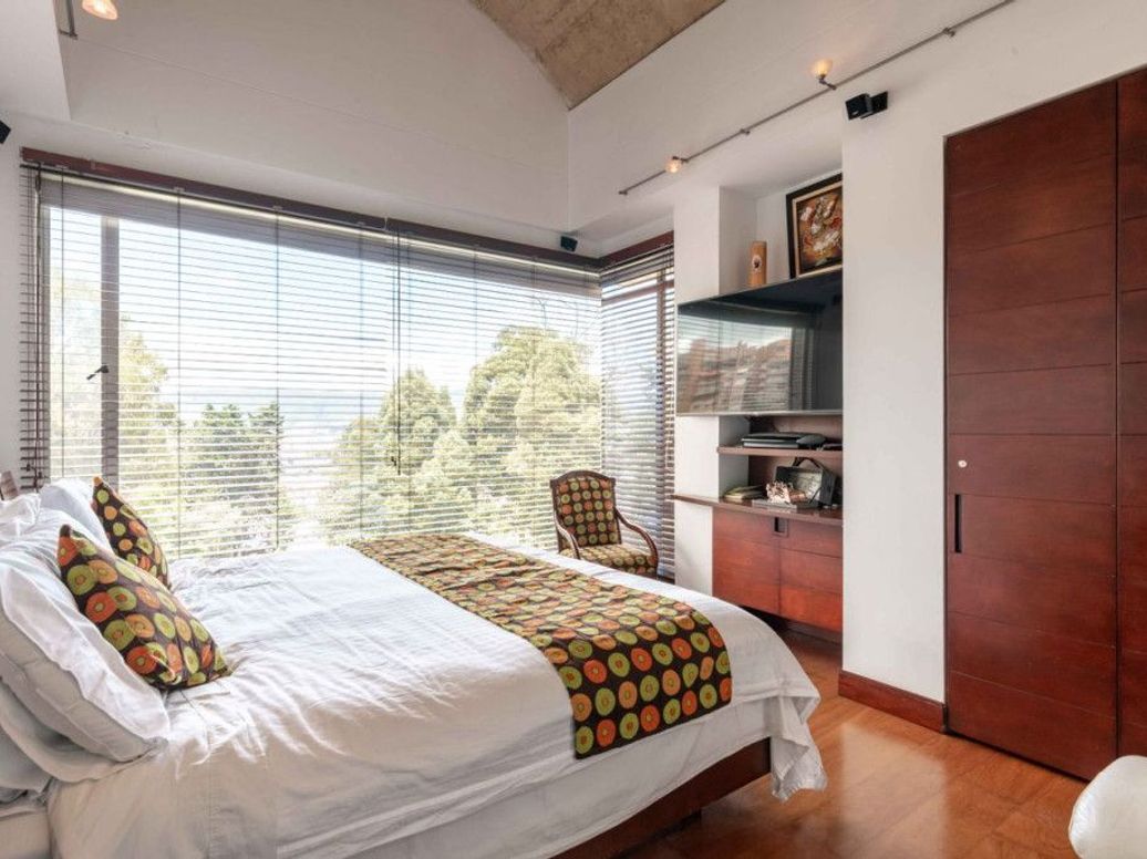 Casa de 4 alcobas en venta en Suba Naranjos, Bogotá, 269 m² · foto 14 de 20