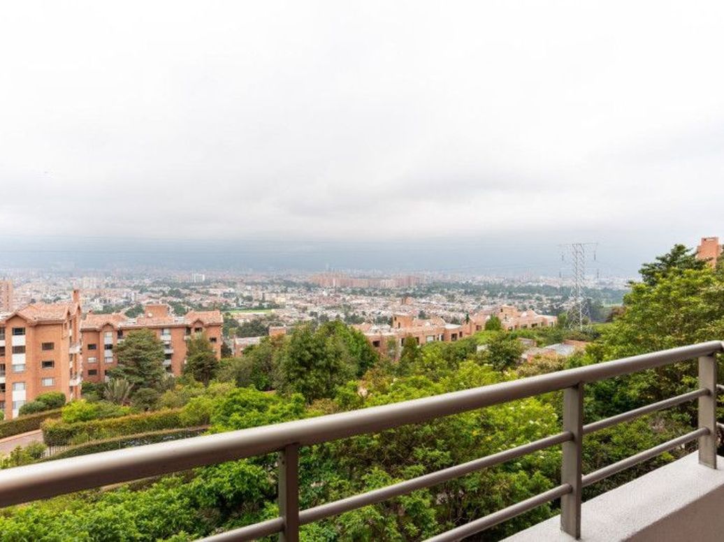 Apartamento de 3 alcobas en venta en Suba Naranjos, Bogotá, 192 m² · foto 13 de 18