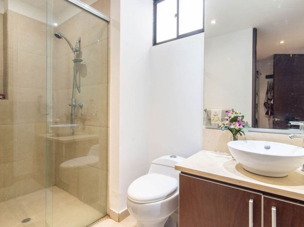 Apartamento de 2 alcobas en venta en Molinos Norte, Bogotá, 119 m² · foto 10 de 13