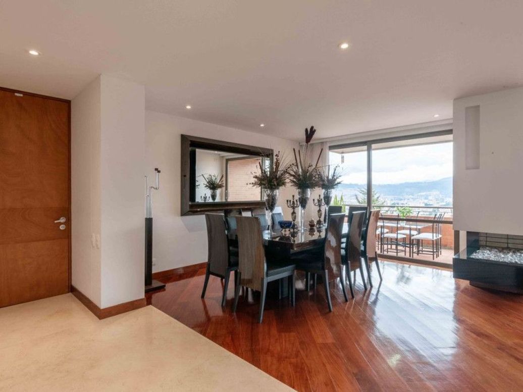 Apartamento de 3 alcobas en venta en El Plan, Bogotá, 221 m² · foto 10 de 20