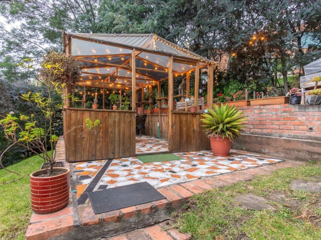 Casa de 4 alcobas en venta en Niza Suba, Bogotá, 341 m² · foto 16 de 20