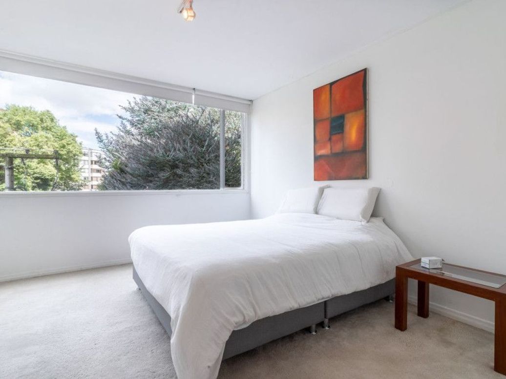 Apartamento de 3 alcobas en venta en El Refugio, Bogotá, 276 m² · foto 16 de 20