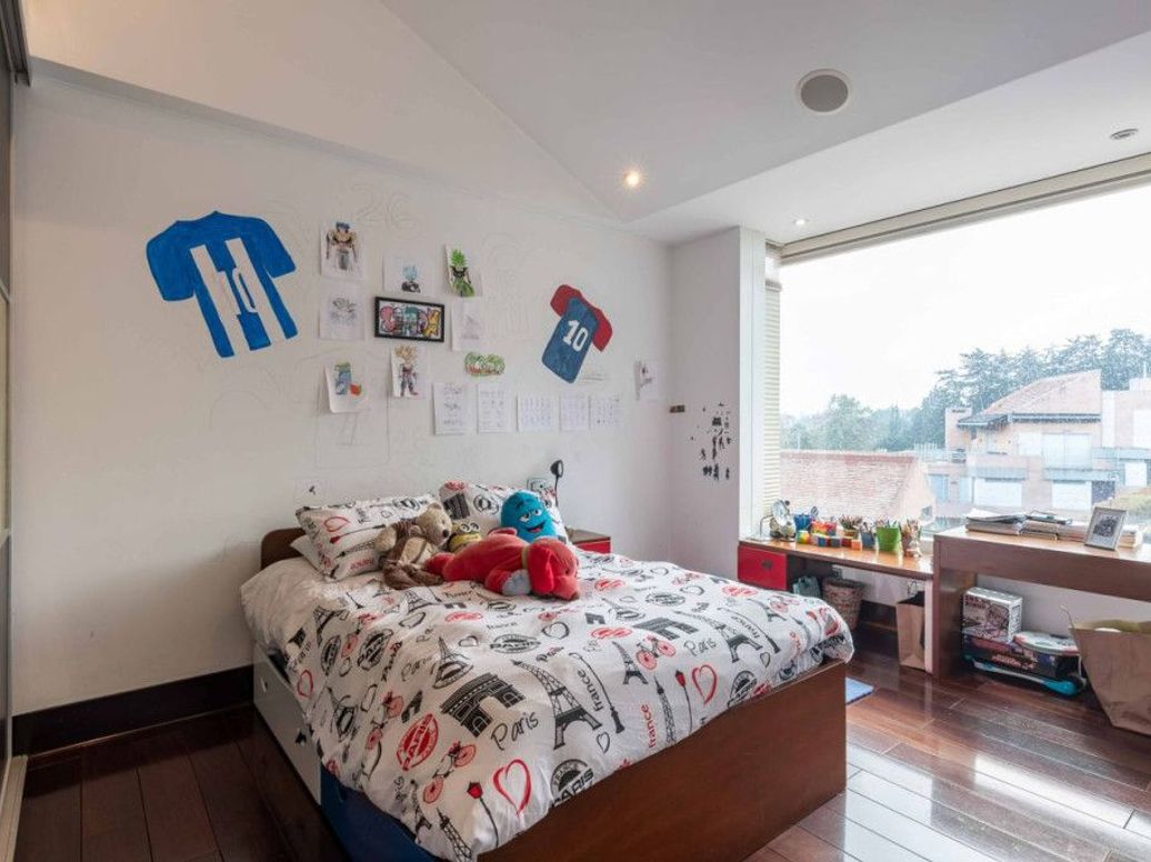 Casa de 6 alcobas en venta en Niza Suba, Bogotá, 459 m² · foto 19 de 20