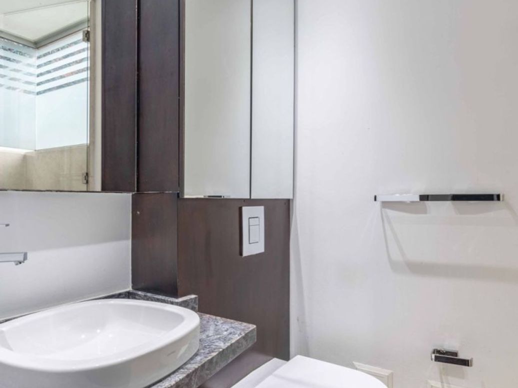Casa de 6 alcobas en venta en Niza Suba, Bogotá, 459 m² · foto 18 de 20