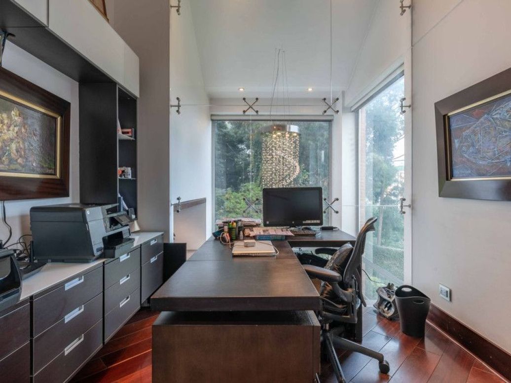 Casa de 6 alcobas en venta en Niza Suba, Bogotá, 459 m² · foto 11 de 20