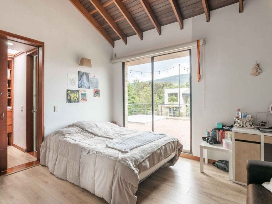 Casa de 4 alcobas en venta en Casa Blanca, Bogotá, 339 m² · foto 18 de 20
