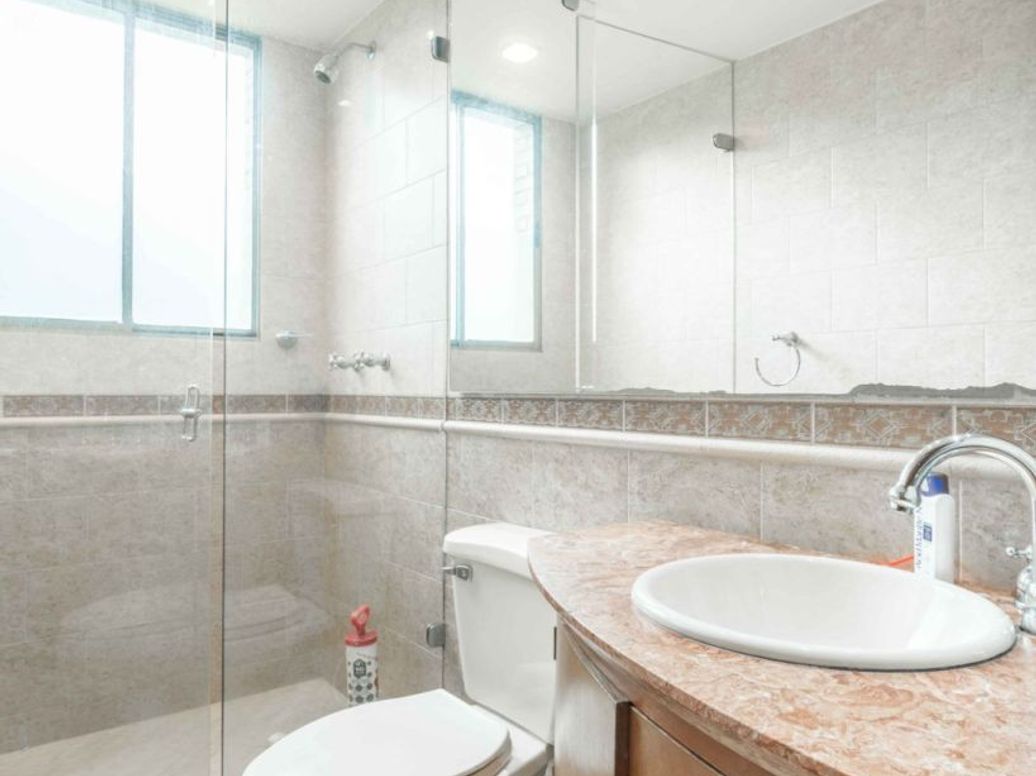 Casa de 4 alcobas en venta en Casa Blanca, Bogotá, 339 m² · foto 11 de 20