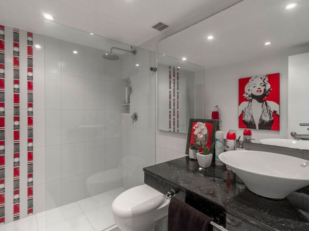 Apartamento de 3 alcobas en venta en Chico, Bogotá, 208 m² · foto 9 de 20