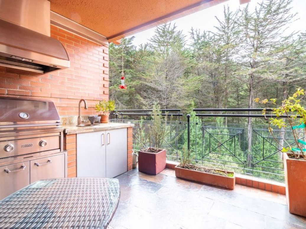 Apartamento de 4 alcobas en venta en Cerros De Santa Barbara, Bogotá, 328 m² · foto 12 de 20
