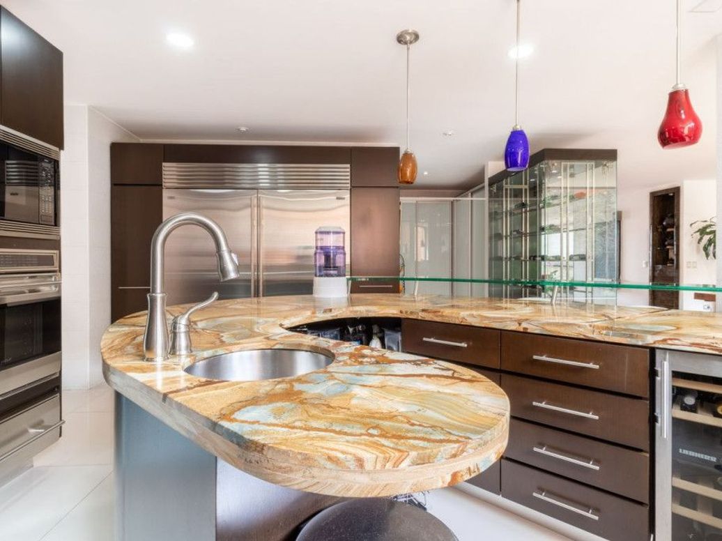 Apartamento de 4 alcobas en venta en Cerros De Santa Barbara, Bogotá, 328 m² · foto 13 de 20
