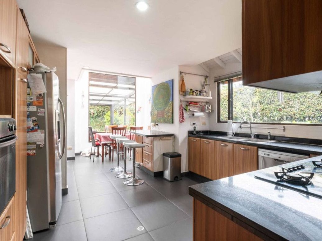 Casa de 5 alcobas en arriendo en Casa Blanca, Bogotá, 600 m² · foto 10 de 20