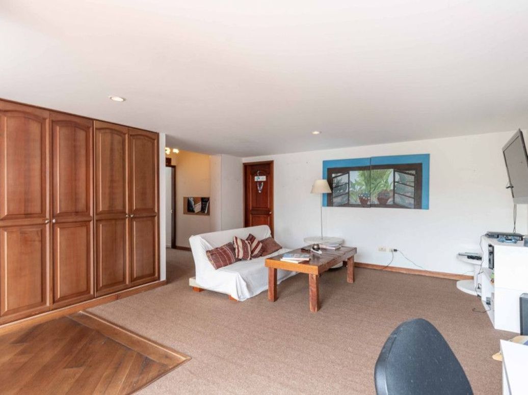 Casa de 5 alcobas en arriendo en Casa Blanca, Bogotá, 600 m² · foto 14 de 20
