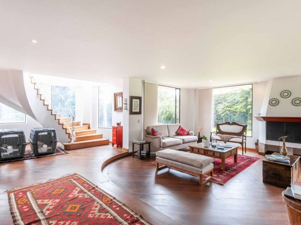Casa de 5 alcobas en arriendo en Casa Blanca, Bogotá, 600 m² · foto 5 de 20