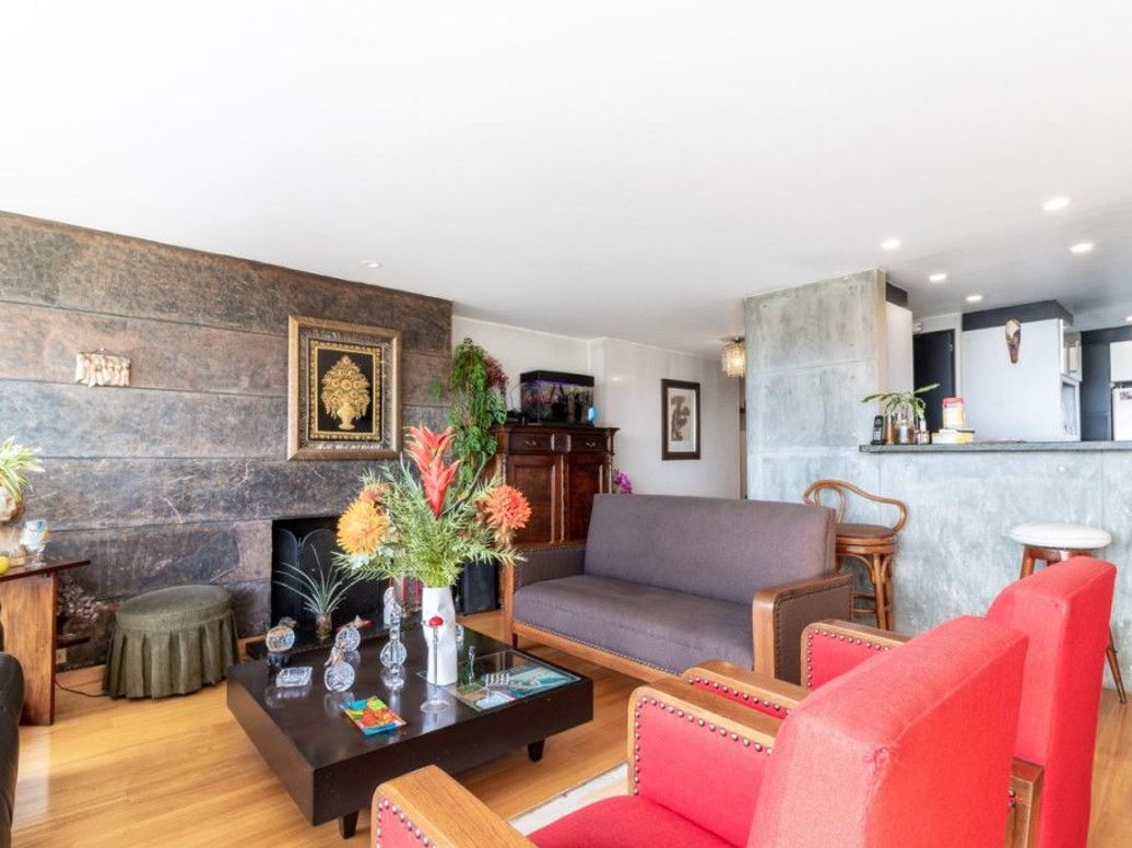 Apartamento de 2 alcobas en venta en El Refugio, Bogotá, 150 m² · foto 6 de 20