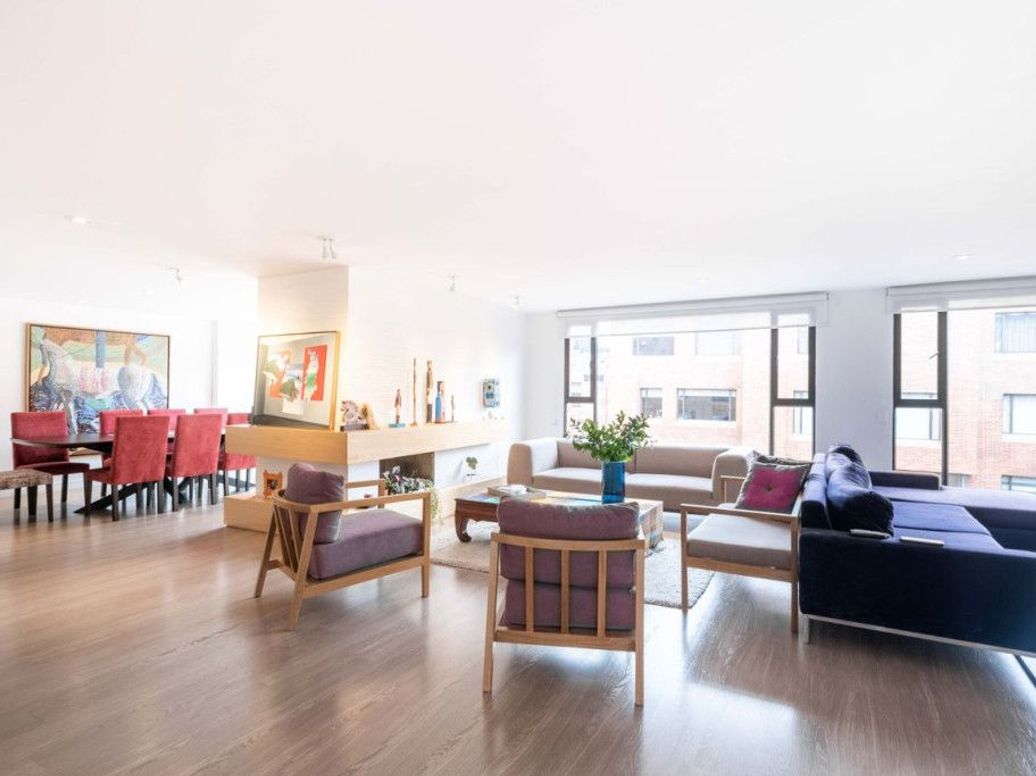 Apartamento de 4 alcobas en venta en Rincon Del Chicó, Bogotá, 230 m² · foto 3 de 20