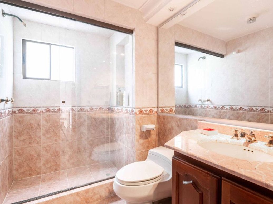 Casa de 4 alcobas en venta en Niza Suba, Bogotá, 400 m² · foto 16 de 20