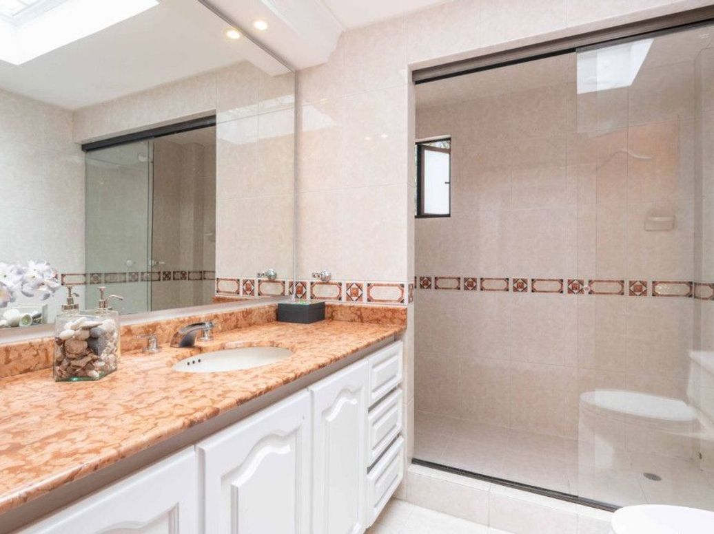 Casa de 4 alcobas en venta en Niza Suba, Bogotá, 400 m² · foto 19 de 20