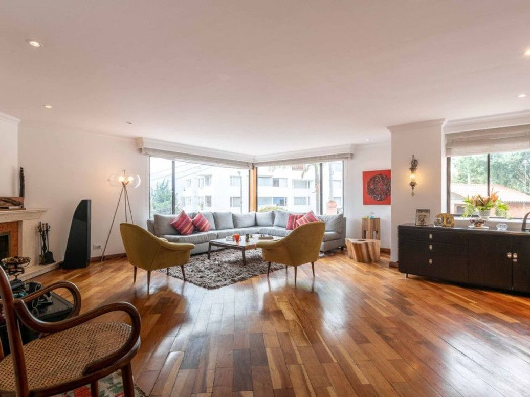 Casa de 4 alcobas en venta en Niza Suba, Bogotá, 400 m² · foto 4 de 20