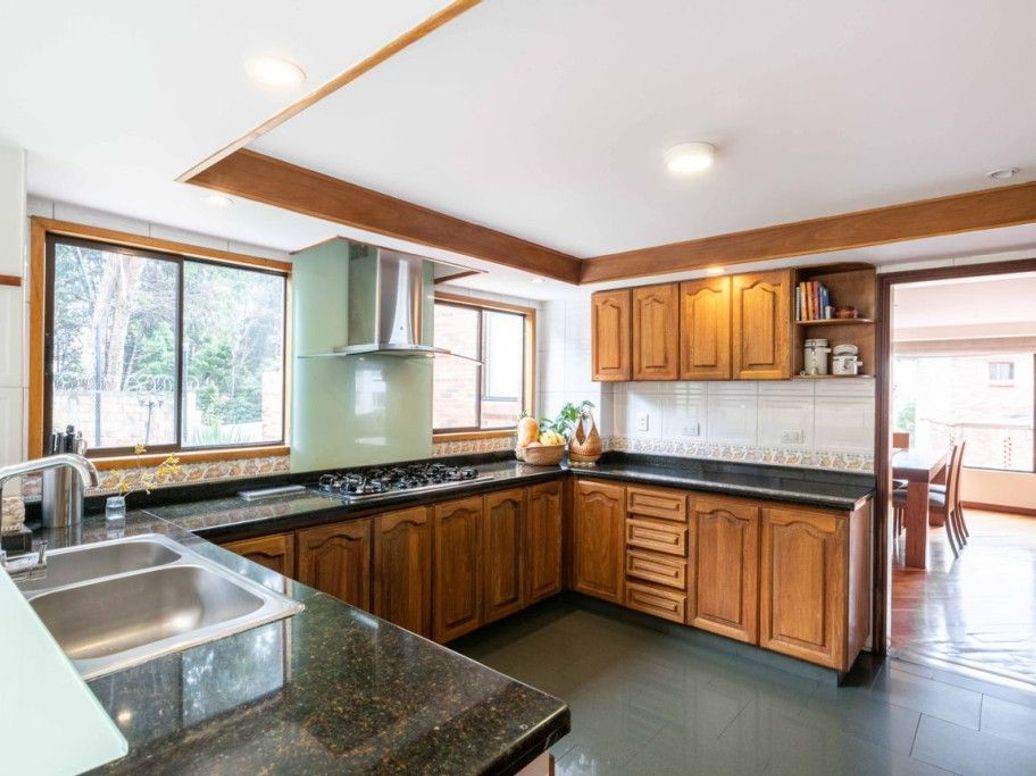 Casa de 4 alcobas en venta en Niza Suba, Bogotá, 400 m² · foto 8 de 20