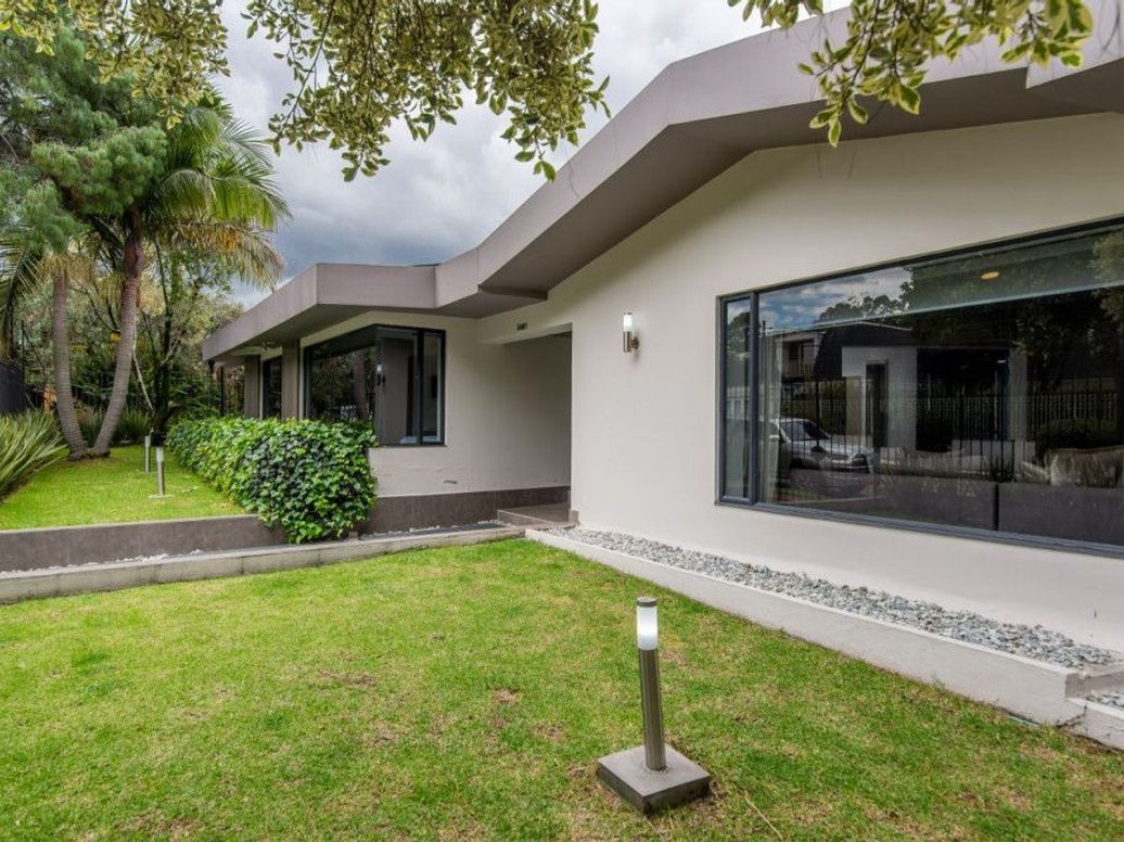 Casa de 6 alcobas en venta en Niza Suba, Bogotá, 500 m² · foto 2 de 20