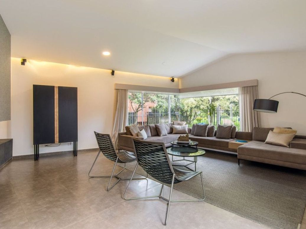 Casa de 6 alcobas en venta en Niza Suba, Bogotá, 500 m² · foto 3 de 20