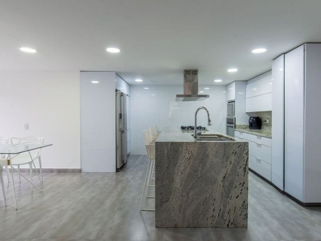 Casa de 6 alcobas en venta en Niza Suba, Bogotá, 500 m² · foto 7 de 20