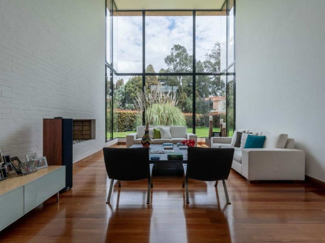 Casa de 3 alcobas en venta en Casa Blanca, Bogotá, 375 m² · foto 2 de 20