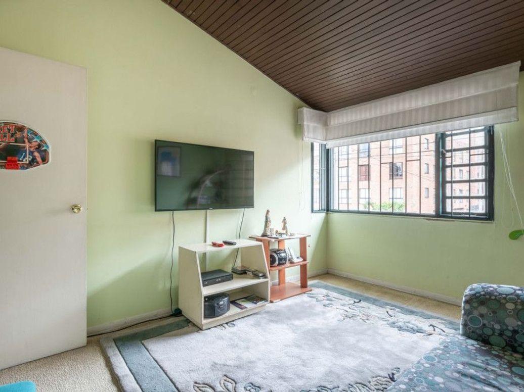 Casa de 4 alcobas en venta en Los Cedritos, Bogotá, 187 m² · foto 13 de 20