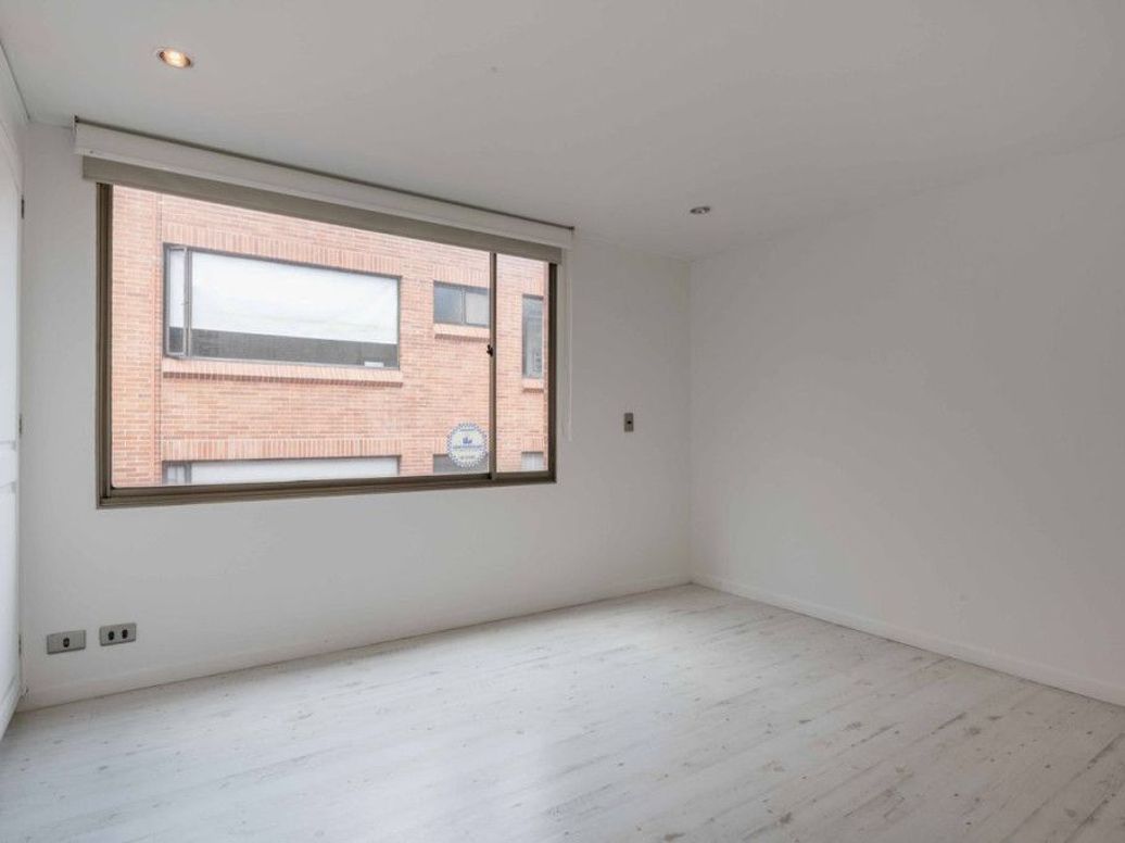 Apartamento de 3 alcobas en venta en Chico Norte Et. Iii, Bogotá, 171 m² · foto 14 de 16
