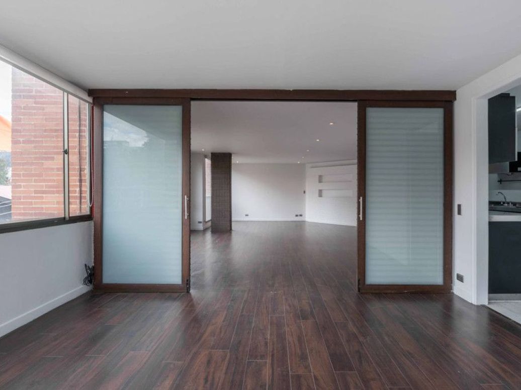 Apartamento de 3 alcobas en venta en Chico Norte Et. Iii, Bogotá, 171 m² · foto 5 de 16