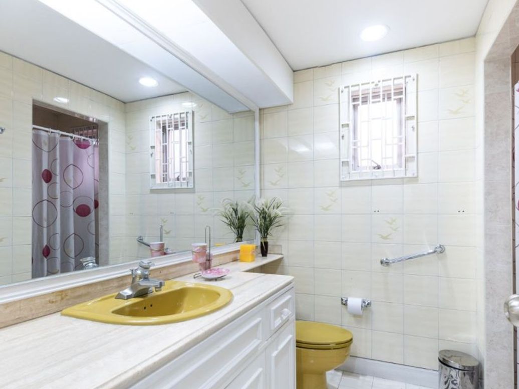 Apartamento de 3 alcobas en venta en Santa Barbara Central, Bogotá, 173 m² · foto 11 de 17