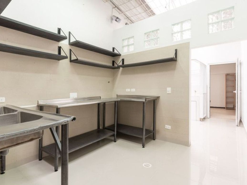 Casa de 4 alcobas en venta en Lisboa, Bogotá, 299 m² · foto 7 de 20