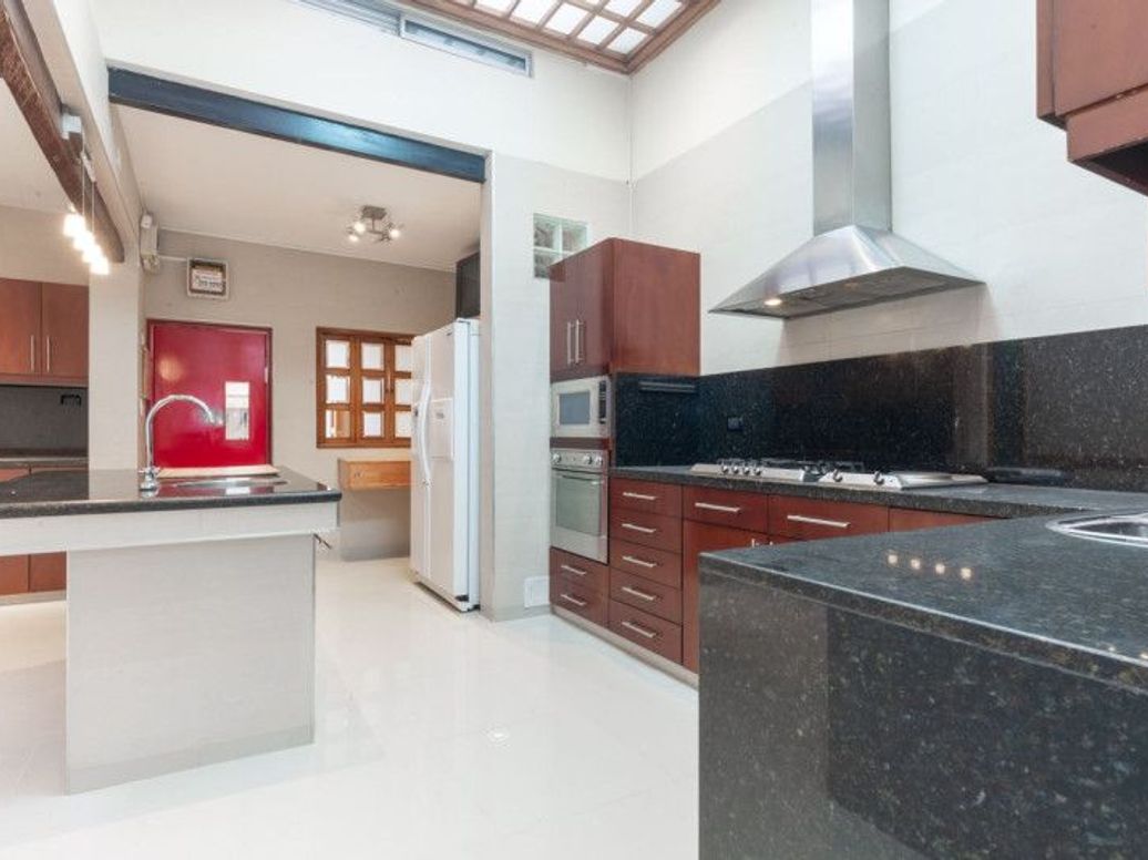 Casa de 4 alcobas en venta en Lisboa, Bogotá, 299 m² · foto 6 de 20