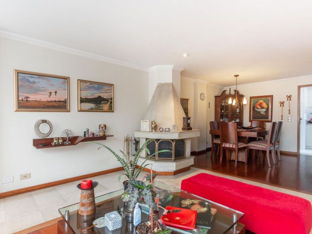 Apartamento de 3 alcobas en venta en Molinos Norte, Bogotá, 135 m² · foto 3 de 20