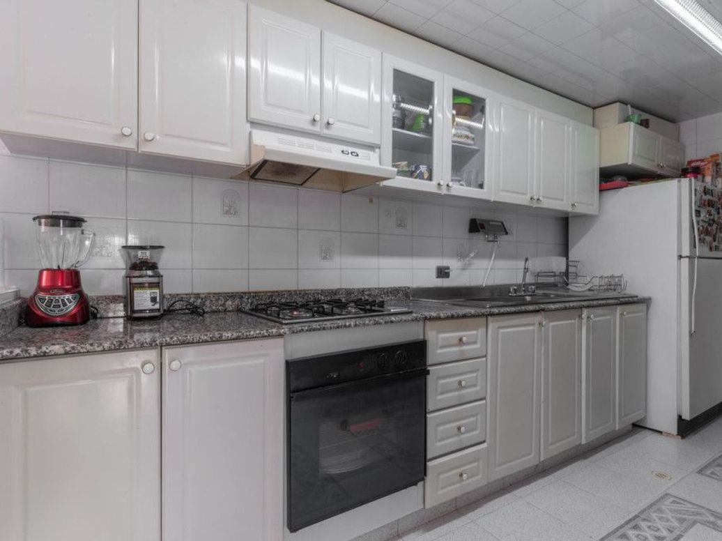 Apartamento de 3 alcobas en venta en Molinos Norte, Bogotá, 135 m² · foto 11 de 20