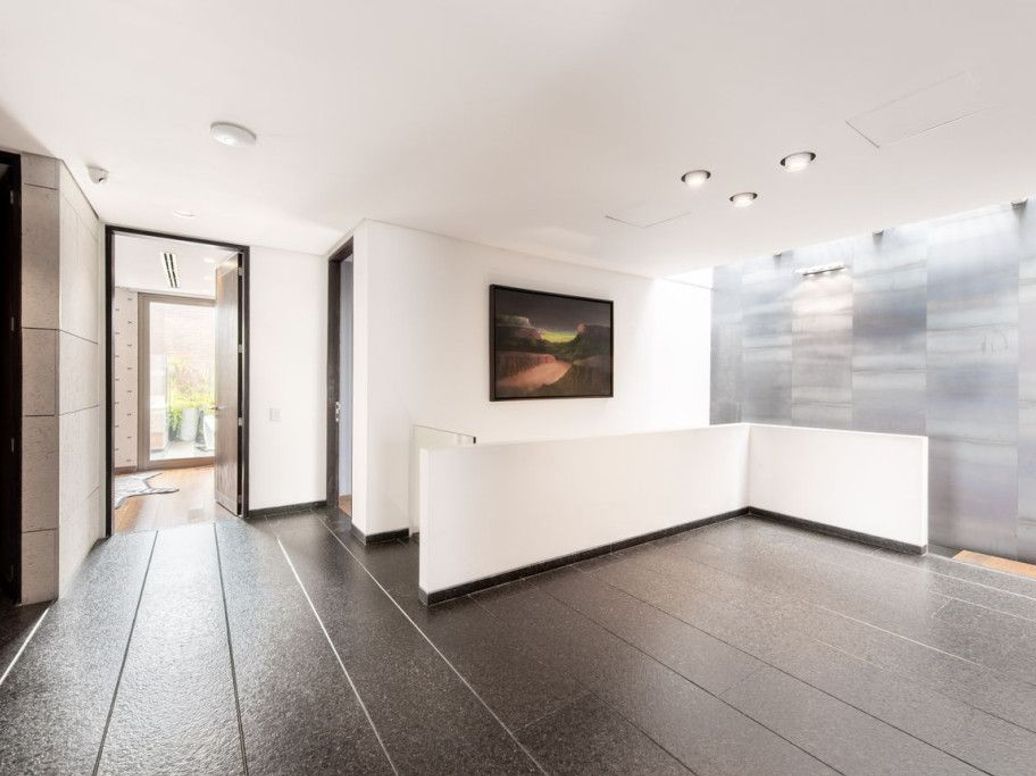 Apartamento de 5 alcobas en venta en Chico, Bogotá, 1014 m² · foto 19 de 20