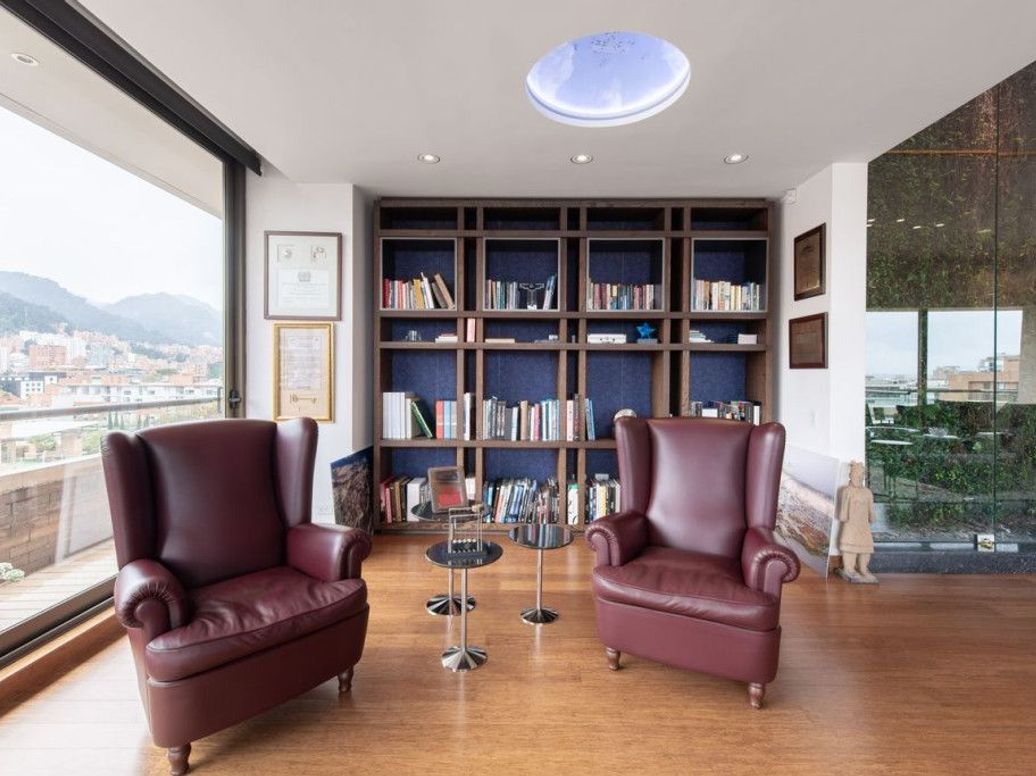 Apartamento de 5 alcobas en venta en Chico, Bogotá, 1014 m² · foto 8 de 20
