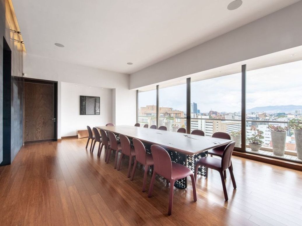 Apartamento de 5 alcobas en venta en Chico, Bogotá, 1014 m² · foto 11 de 20