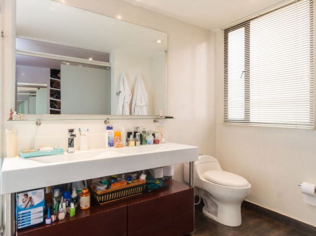 Apartamento de 3 alcobas en venta en El Refugio, Bogotá, 270 m² · foto 12 de 20
