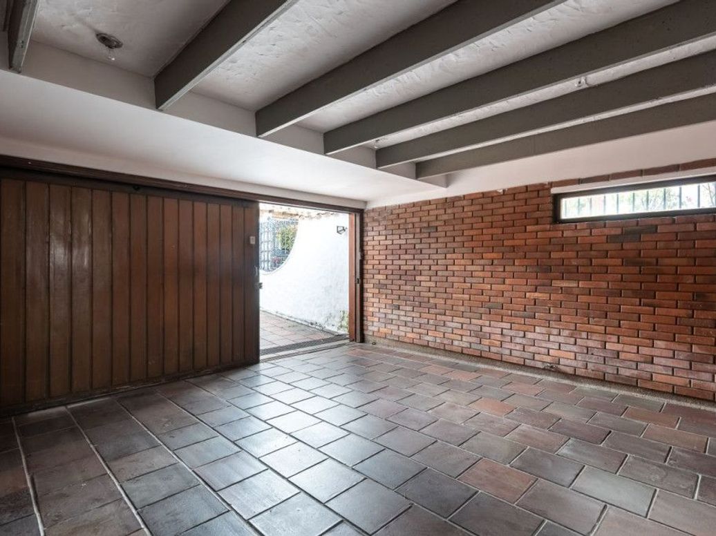 Casa de 3 alcobas en venta en Santa Ana Oriental, Bogotá, 345 m² · foto 12 de 20