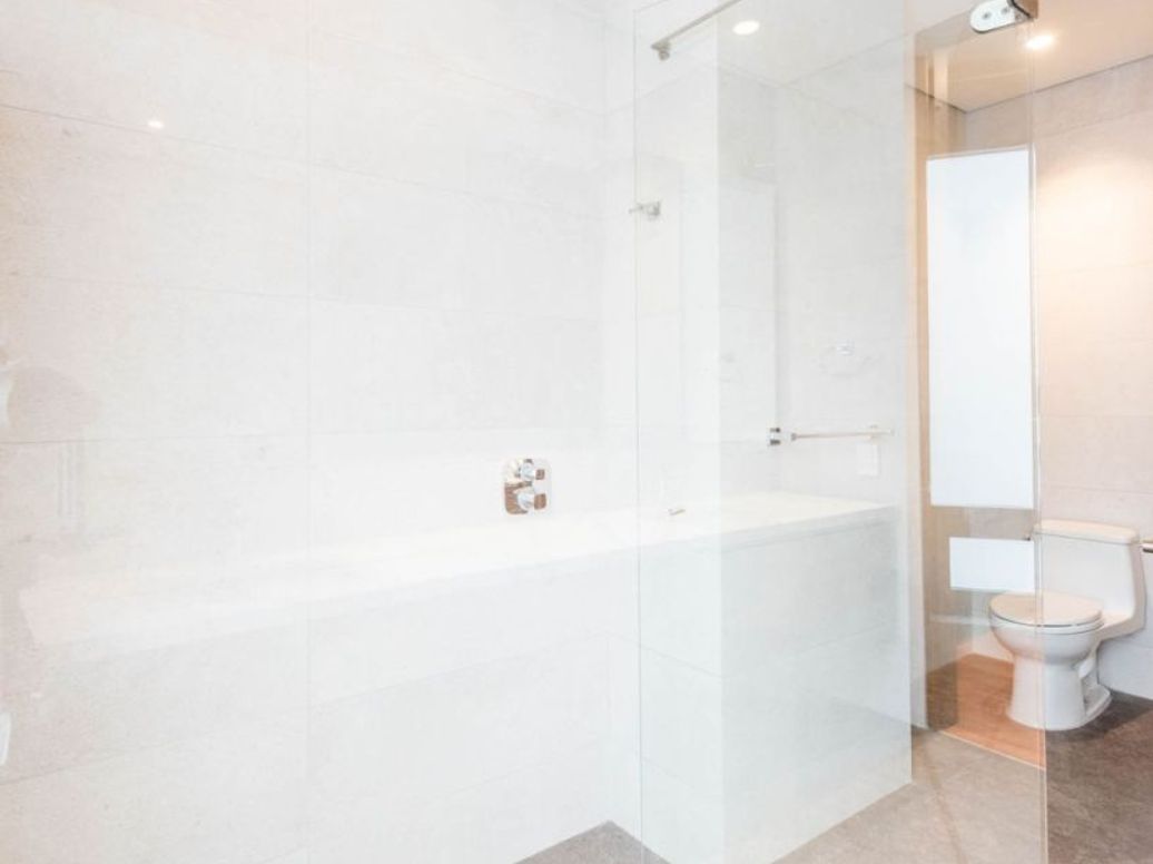 Apartamento de 3 alcobas en venta en Los Rosales, Bogotá, 275 m² · foto 15 de 20
