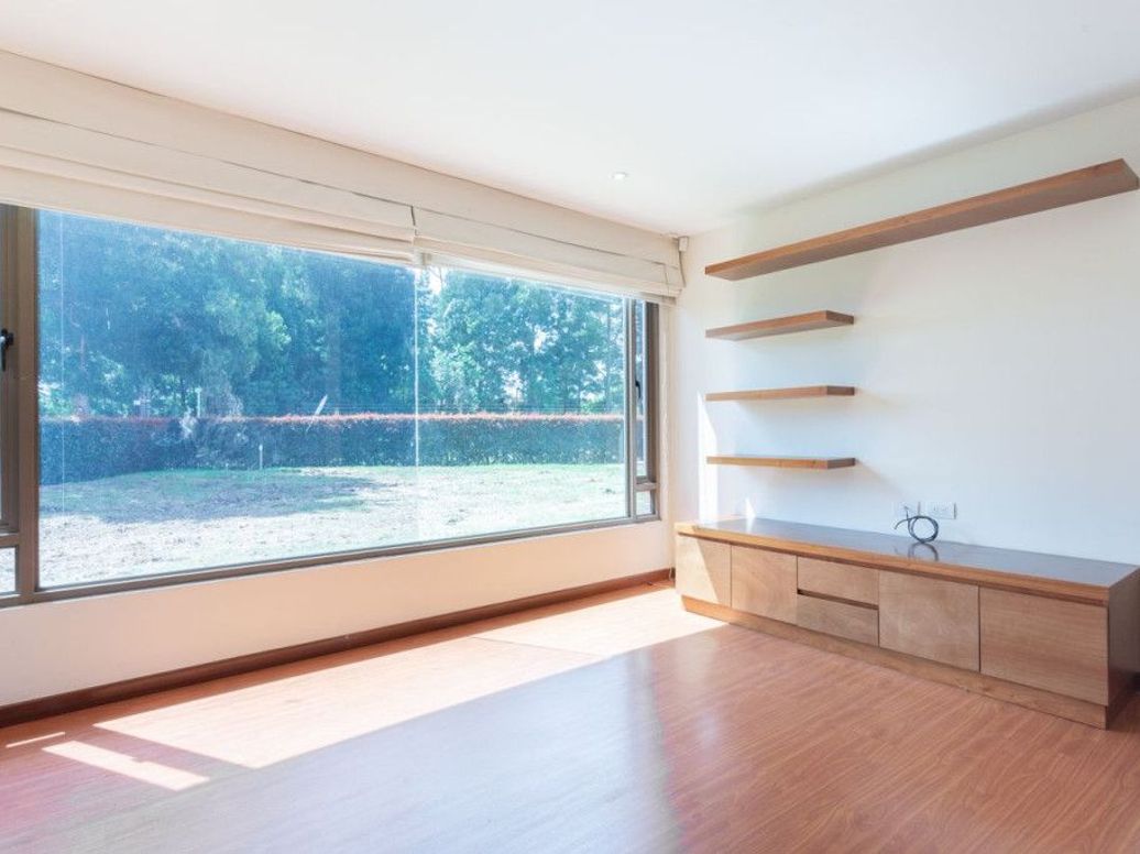 Casa de 5 alcobas en venta en Casa Blanca, Bogotá, 428 m² · foto 13 de 20