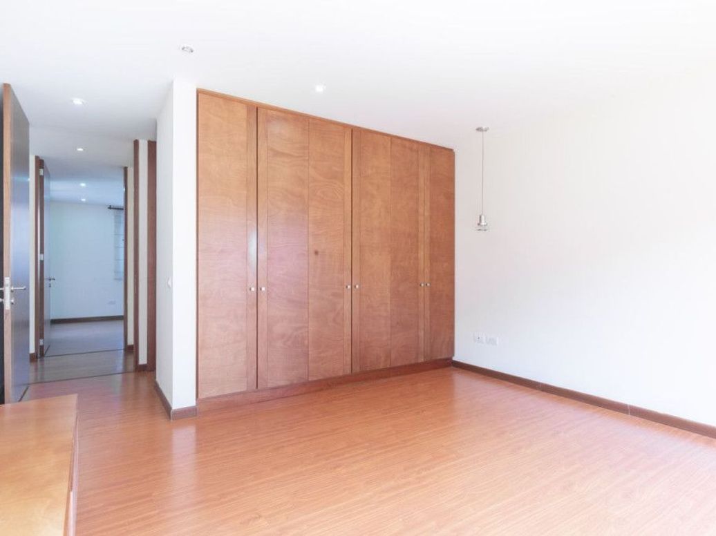 Casa de 5 alcobas en venta en Casa Blanca, Bogotá, 428 m² · foto 14 de 20
