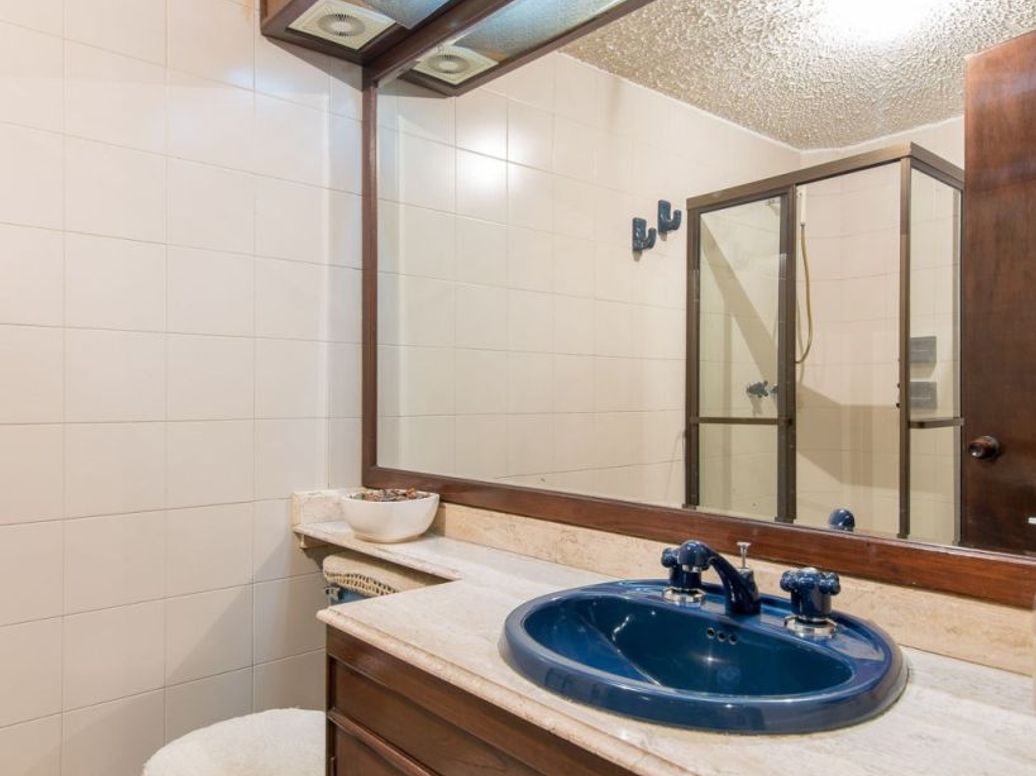 Casa de 4 alcobas en venta en San Patricio, Bogotá, 678 m² · foto 9 de 20